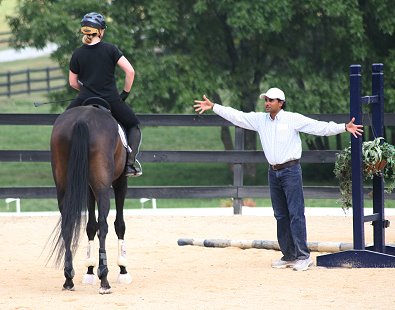 "You must run three miles a day or your bum will look this big when you jump a fence" we thought we heard Imti say to Paula and Joe Bear. 