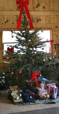 Southern Legacy and Cobb County had their own Christmas tree in the barn. December 2007 